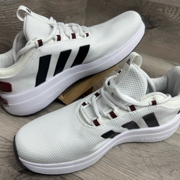 Adidas Racer TR23 Cloudfoam White and Black Sneakers Shoes size 7 - Picture 2 of 11
